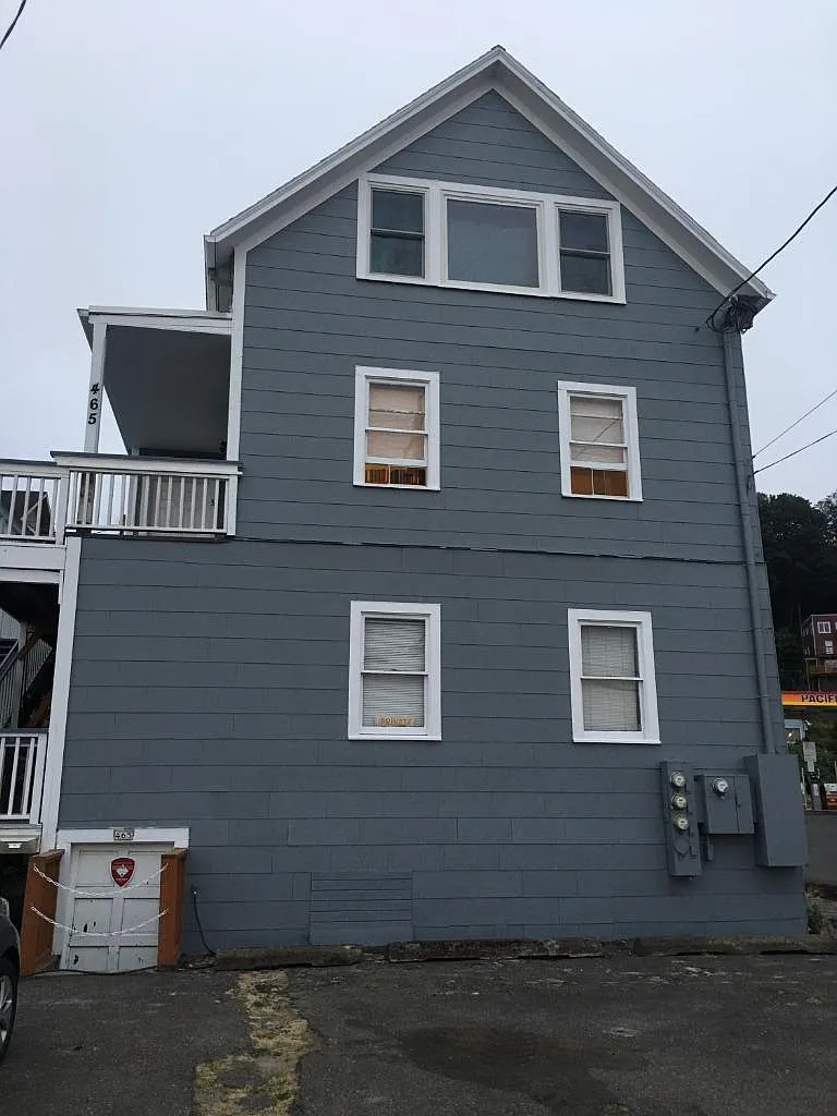 3-465 W Marine Dr — Photo 1