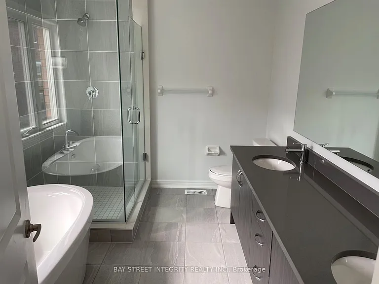 21 Father Muckle Ave — Photo 25