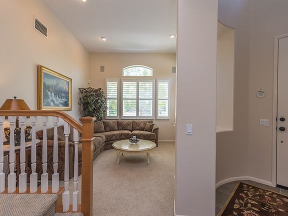 3rd image of 2602 W Canyon Ave