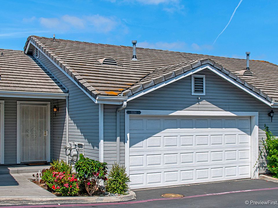1st image of 13314 Carriage Heights Cir