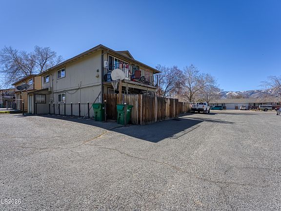 2nd image of 1513 N Edmonds Dr