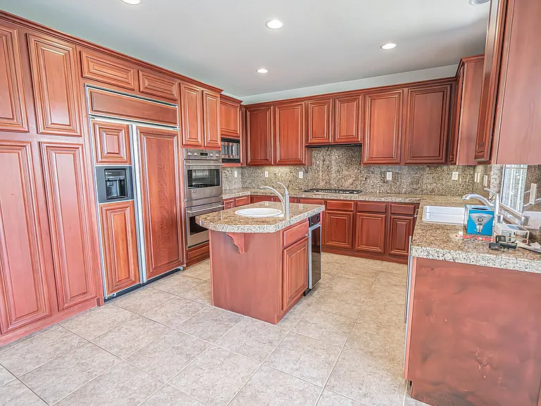 23917 Lakeside Rd — Photo 6