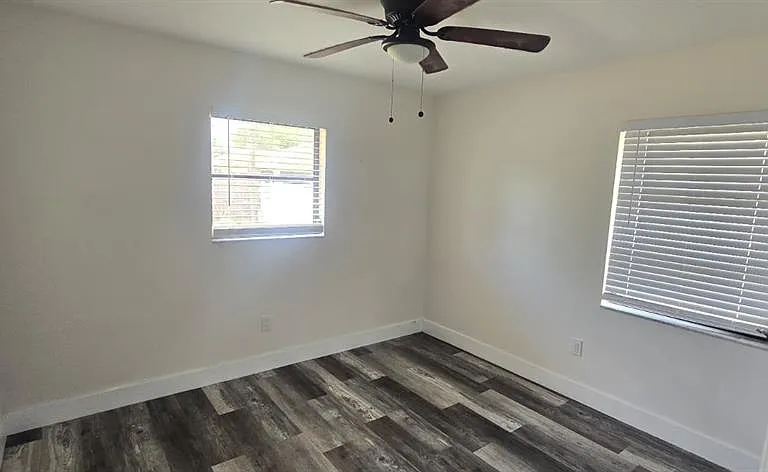 17319 Terry Ave — Photo 14
