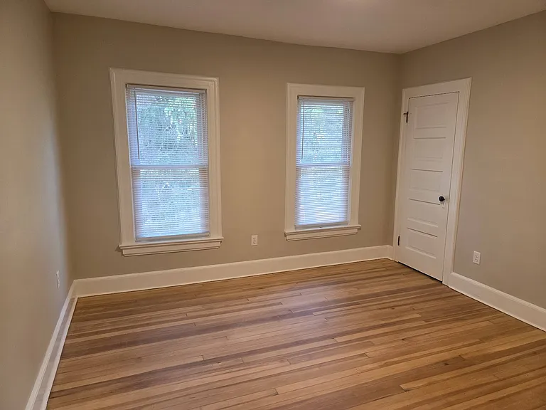 129 W End Ave — Photo 8