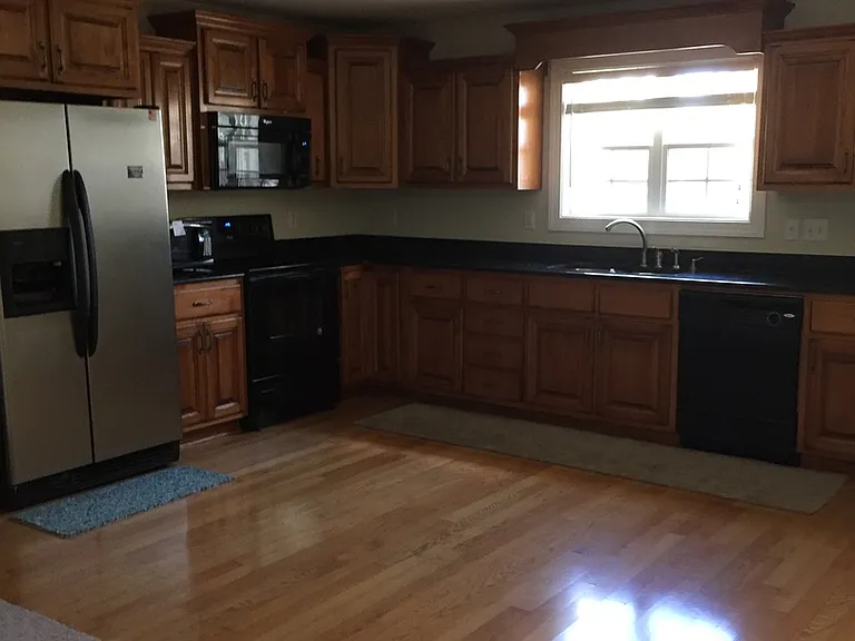 7 Royal Oak Dr NE — Photo 6