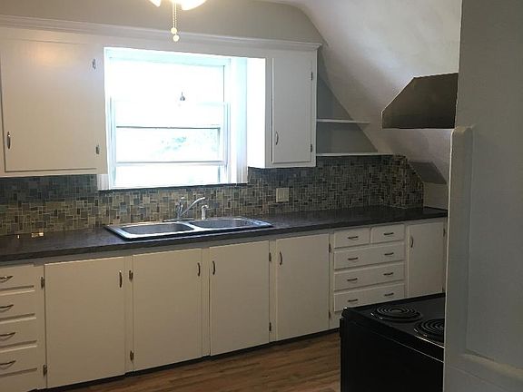 Kitchen brand new counter and back splash