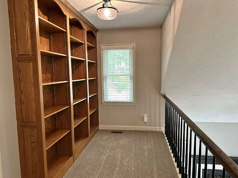 6204 Kirkwall Rd — Photo 15