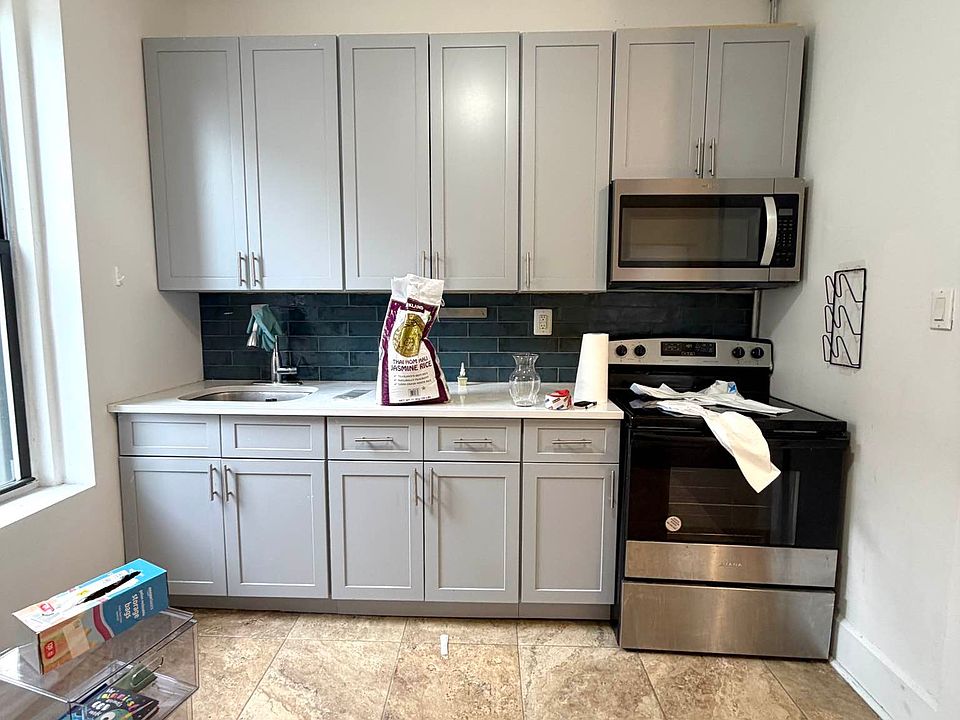 1st image of 397 Macon St #14
