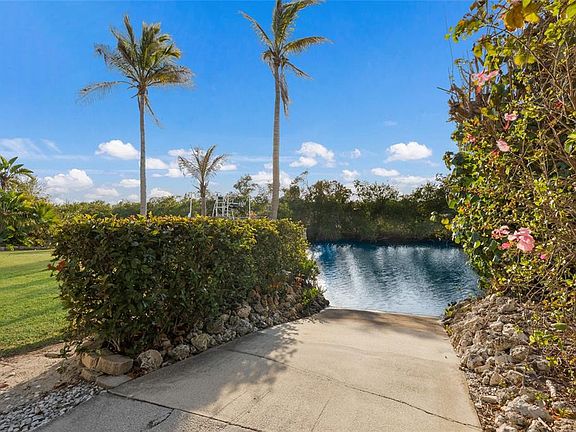 5th image of 115 Burns Rd