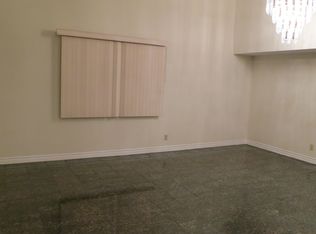 20243 Lanark St., winnetka, CA 91306