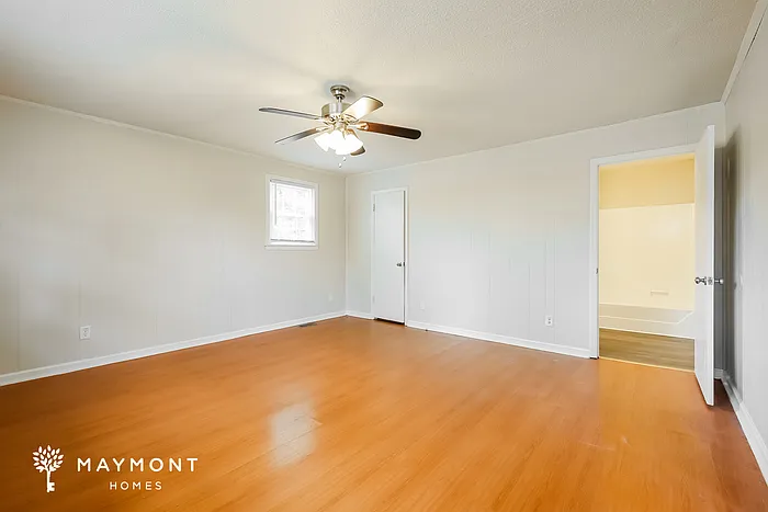 490 Barnwell Rd — Photo 10