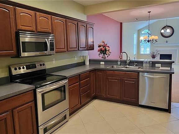 2nd image of 9903 Connor Lake Cir