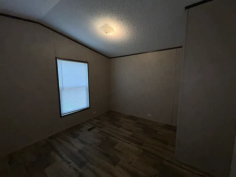 45 Riviera Courts Dr — Photo 7