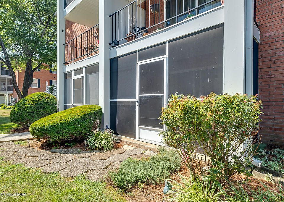 1st image of 1303 Donard Park Ave