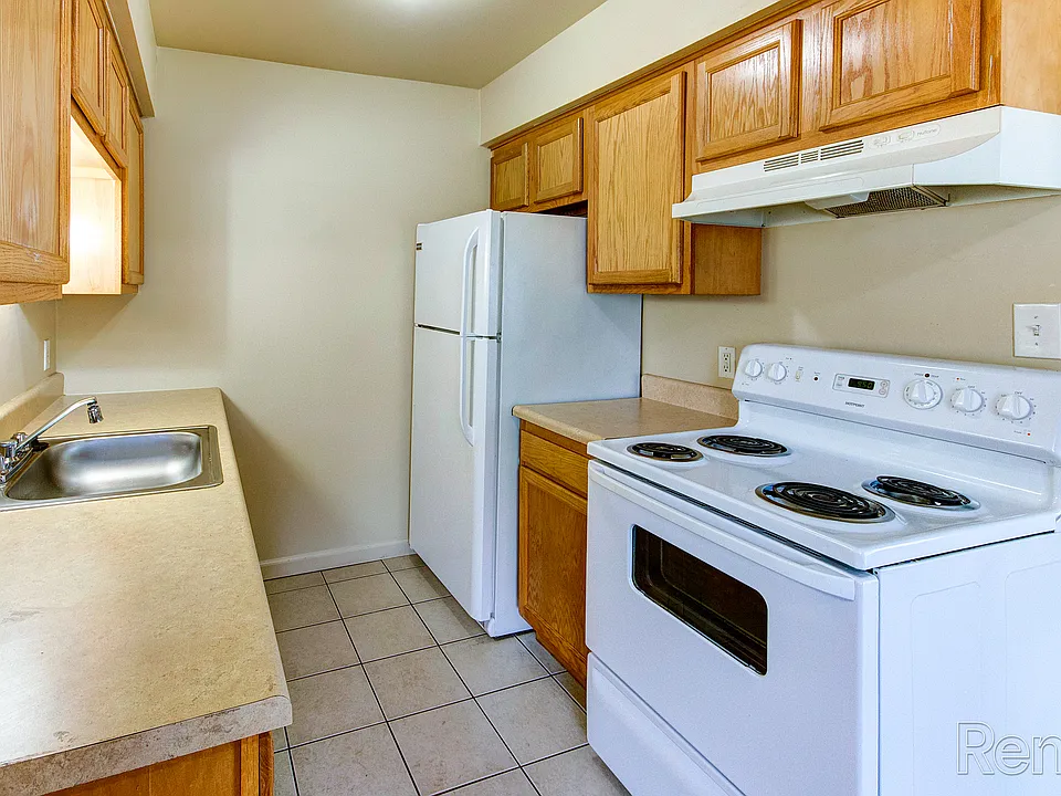 Pleasantview Manor Apartments