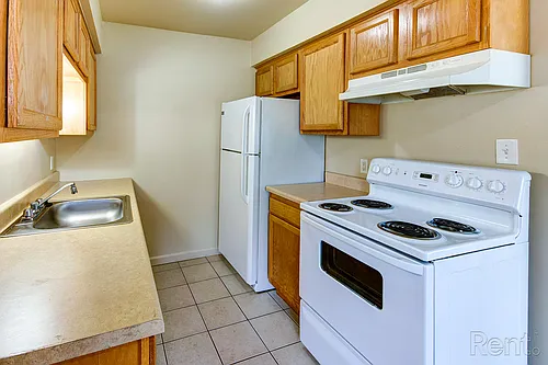 Pleasantview Manor Apartments Photo 1