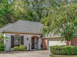 103 Woodburn Way, Pearl, MS 39208