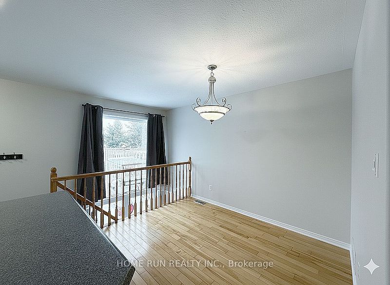Ottawa House for rent - 3 Bedrooms — photo 11