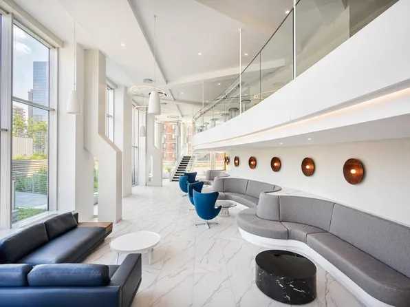 101 West End Avenue image 11 of 19