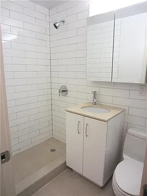 Rented by Keller Williams NYC | media 16