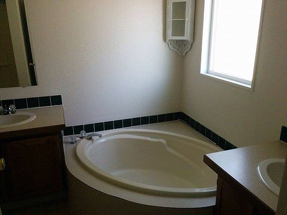 5th image of 702 165th Street Ct E #42