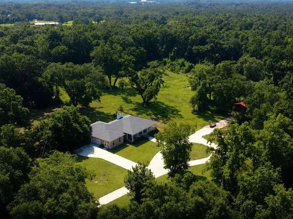 500 Petty Dr, Cantonment, FL 32533