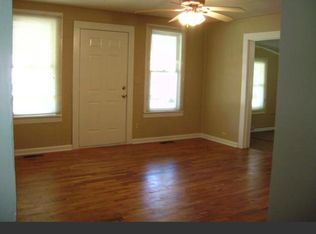 325 Woodmere St, Hot Springs, AR 71901