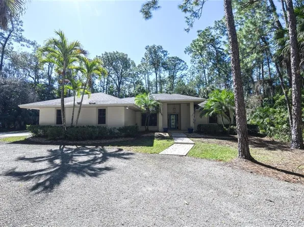 5356 Sycamore Dr, Naples, FL 34119