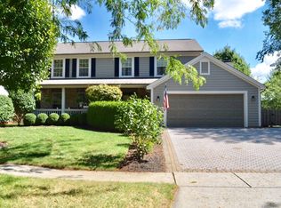 4508 Clayburn Dr W, Grove City, OH 43123