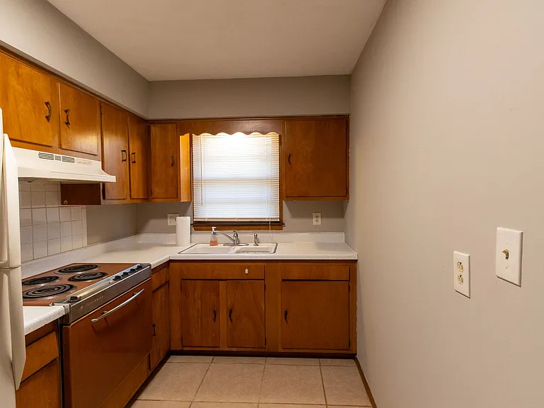 2800 Fair Haven Dr — Photo 6
