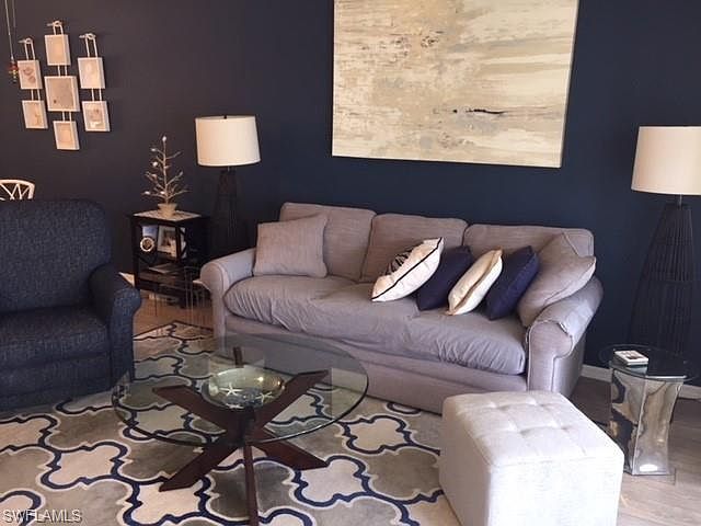 1st image of 580 Belina Dr APT 6