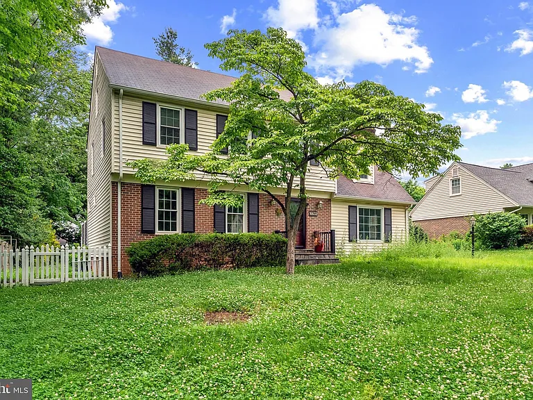 16632 S Westland Dr — Photo 40