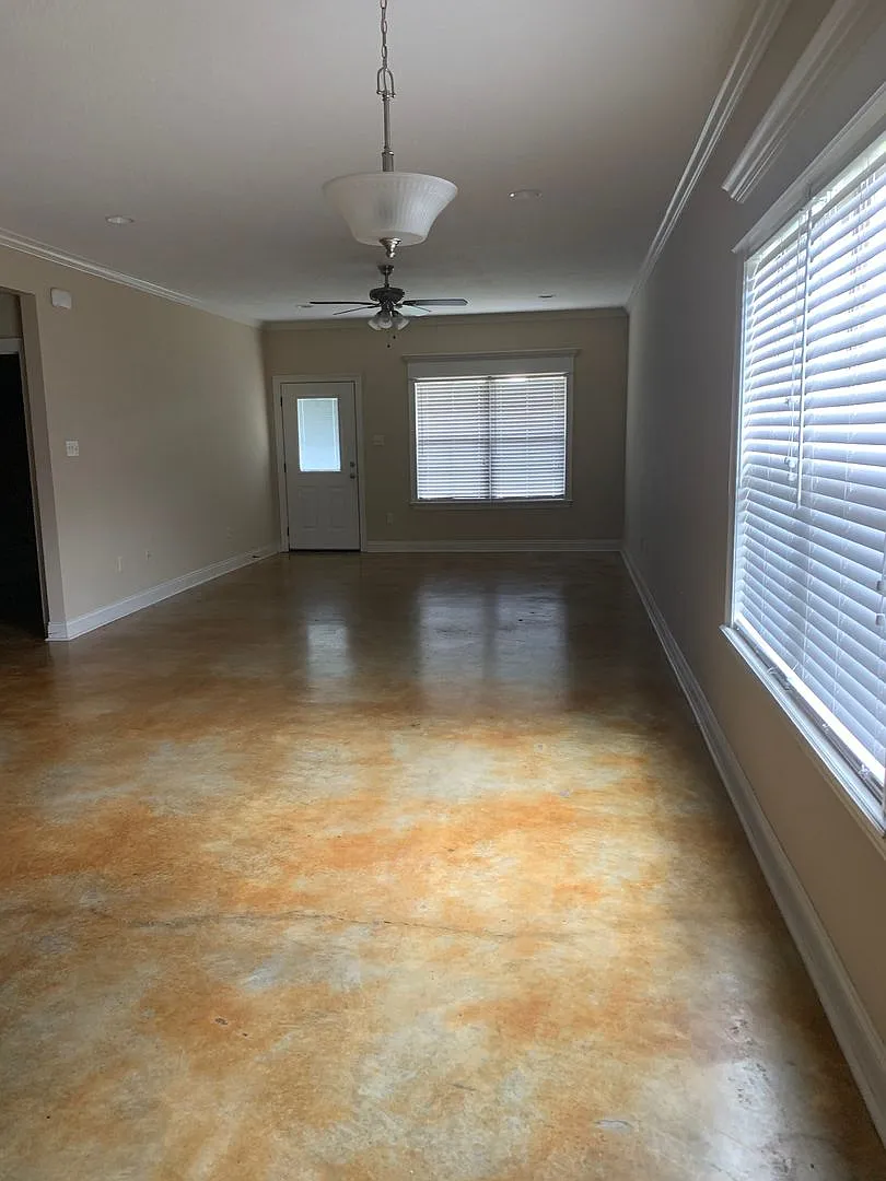 Custom Built 3/2 located in Lake Charles — Photo 3