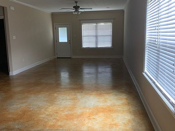 3rd image of 612 Madeline St
