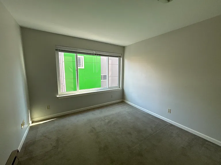 6410 8th Ave NE #203 — Photo 8
