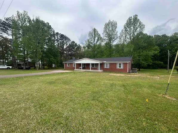 158 Pyron St, Adamsville, TN 38310