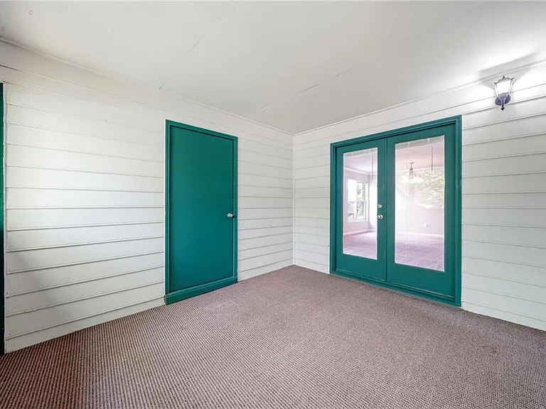 117 Brittany Ct — Photo 28