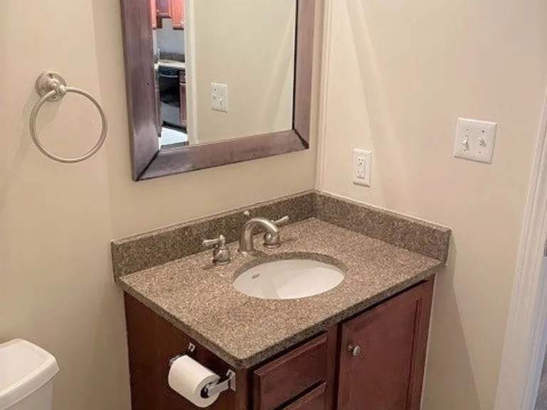 32 Vila LLC — Photo 5
