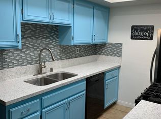 13949 Arthur Ave #10, Paramount, CA 90723