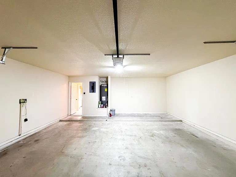 1505 High Chapparal Dr — Photo 27