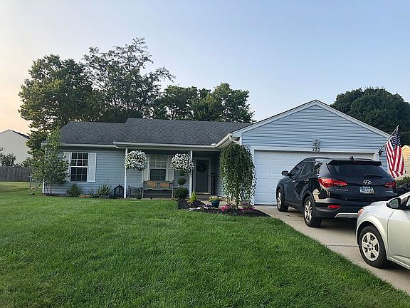 5th image of 320 Woodsdale Dr