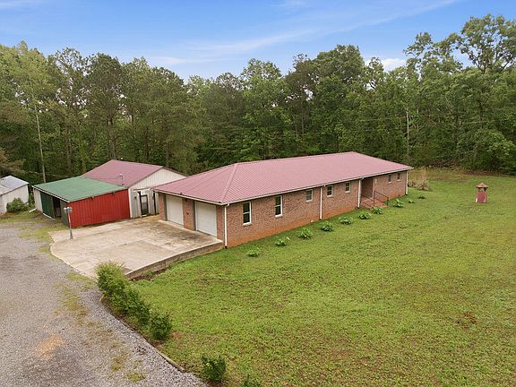 4th image of 144 Hesley Dr