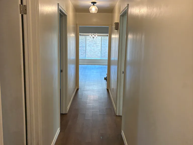2803 Elmwood Ave — Photo 18