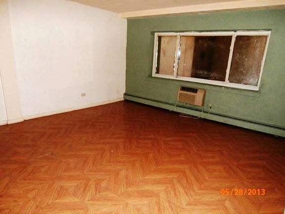 5th image of 1441 W Farwell Ave APT 1F