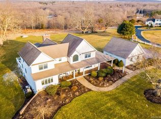 102 Rock Rd, Burlington, CT 06013