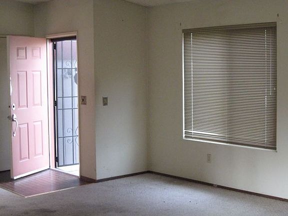 5th image of 721 Jacob Ct