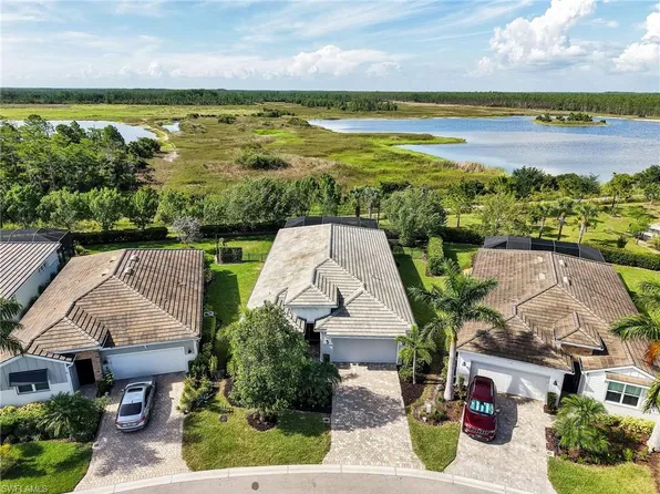 28121 Seasons Tide AVE, BONITA SPRINGS, FL 34135