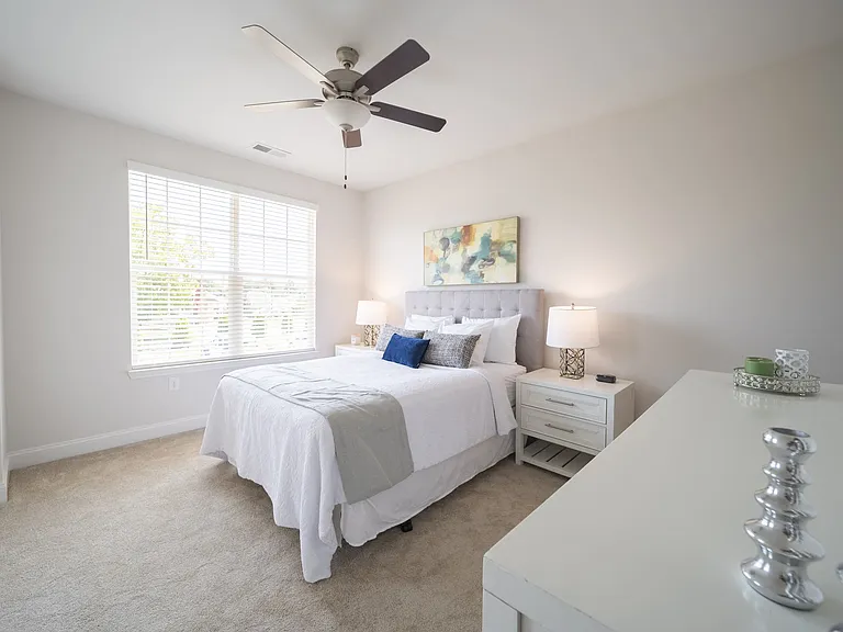 Landon Green Artisan Cottages — Photo 37