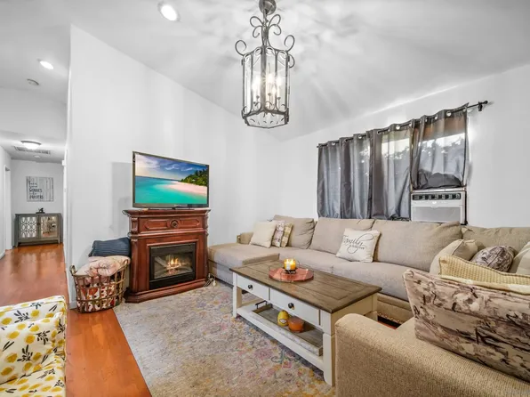 4027 C St, San Diego, CA 92102