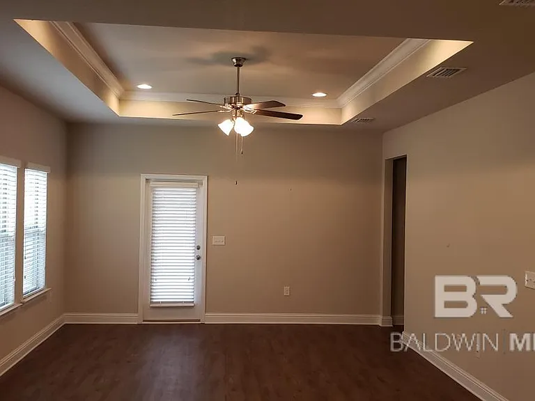 24490 Kipling Ct — Photo 7